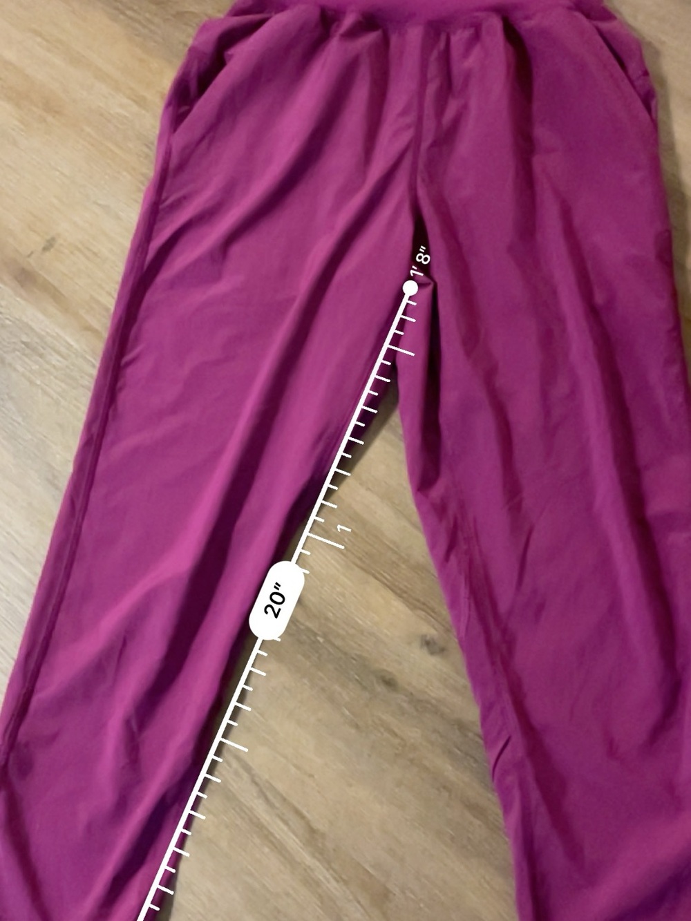 Lululemon Tranquil Crop size 2 - Picture 7 of 8